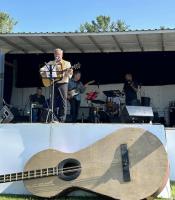 Pickin By the Pond 2025